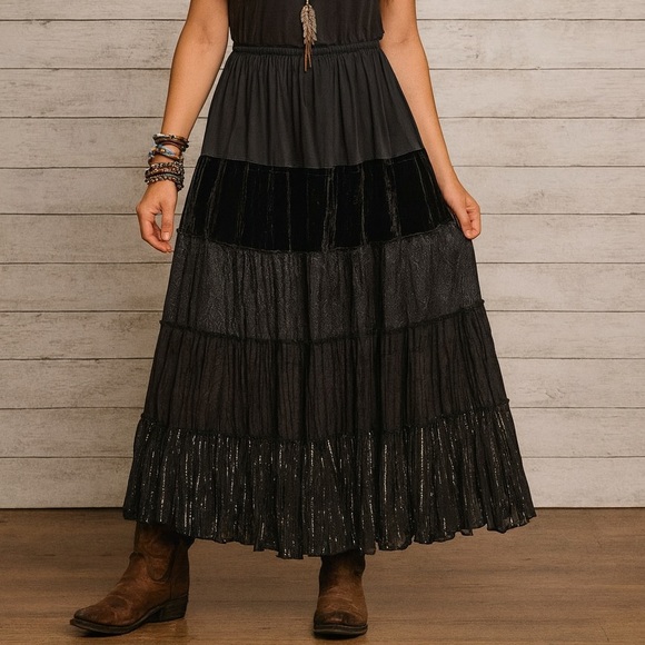 Chico’s Folk Joni Velvet Sparkle Holiday Maxi Skirt Tiered Boho Black 2/L 12-14 - Picture 1 of 11